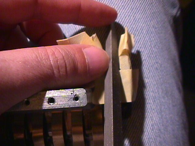 file_straight.jpg (46493 bytes)