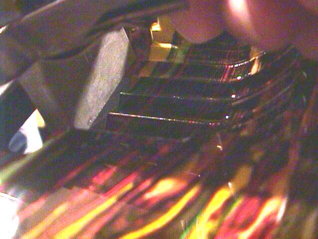 remove11.jpg (31400 bytes)