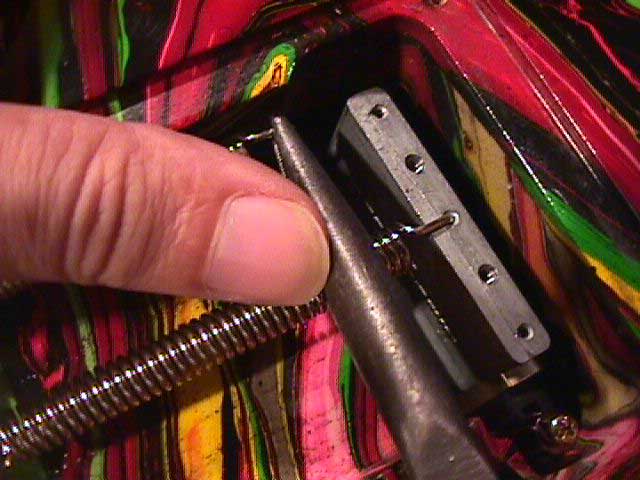 remove13.jpg (41864 bytes)