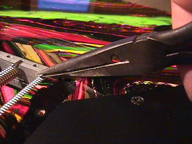 remove15.jpg (39844 bytes)