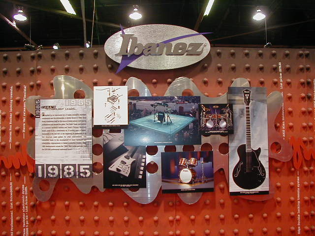 30_5.jpg (124734 bytes)