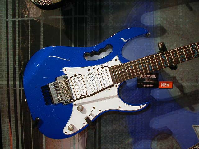 jjemvsbl_1_corrected.jpg (55887 bytes)