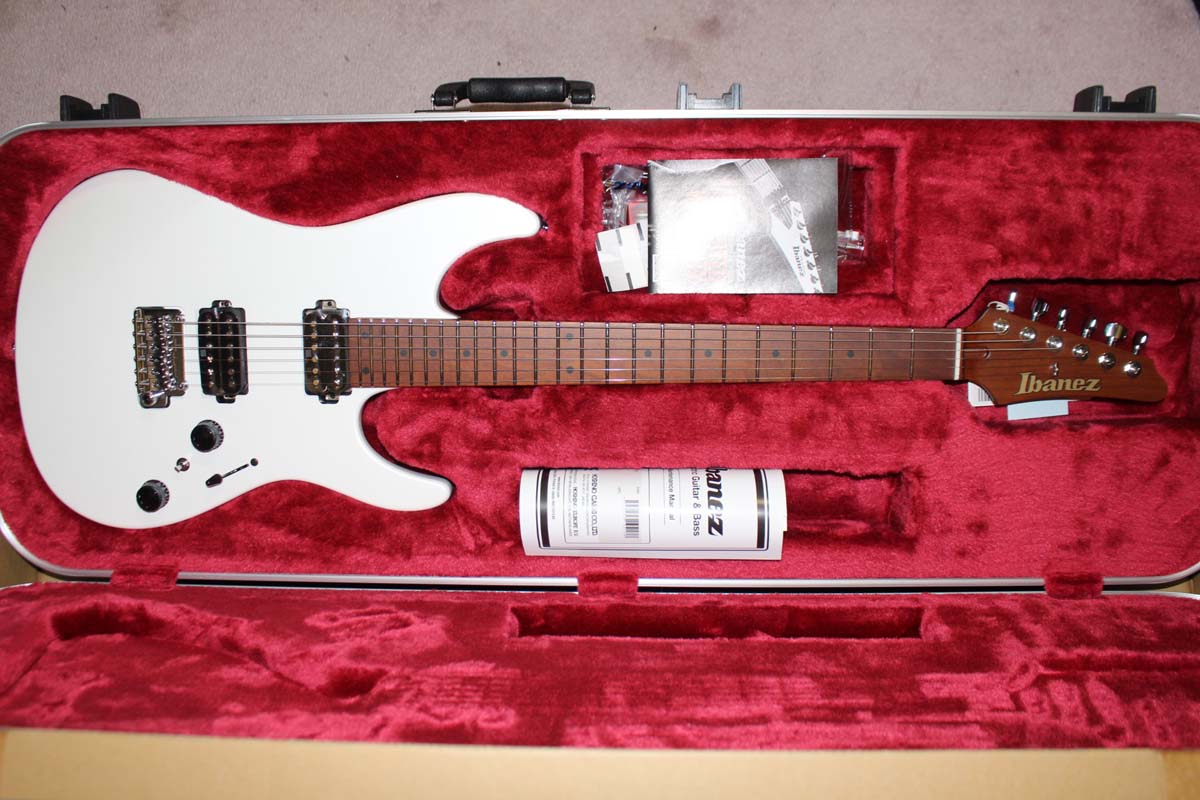 ギター Ibanez AZ2402 PWF Ibanez AZ Prestige AZ2402-PWF (Pearl White Flat